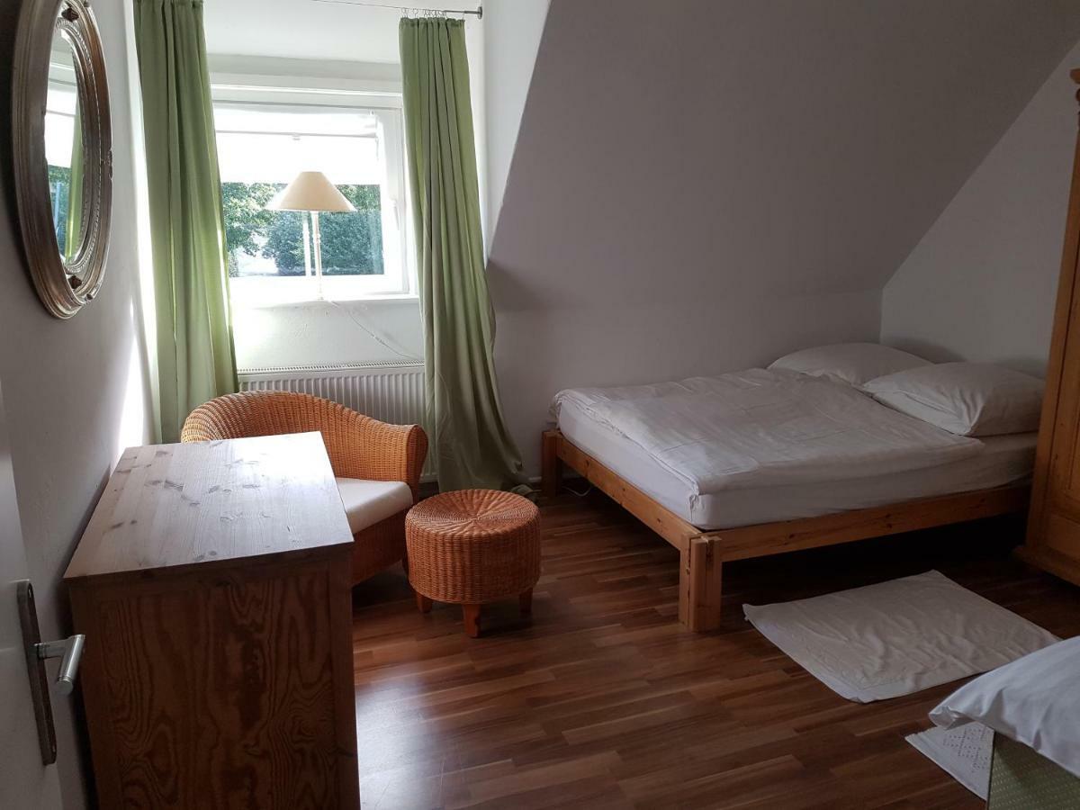 Apartment Am Park Lehrte Eksteriør bilde